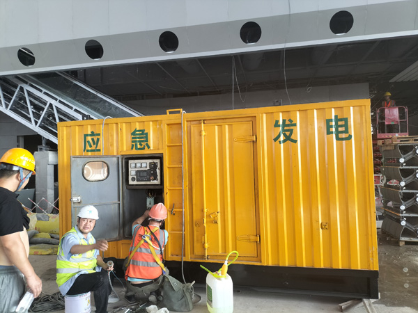 三门怎样判断空气滤清器是否需要更换？